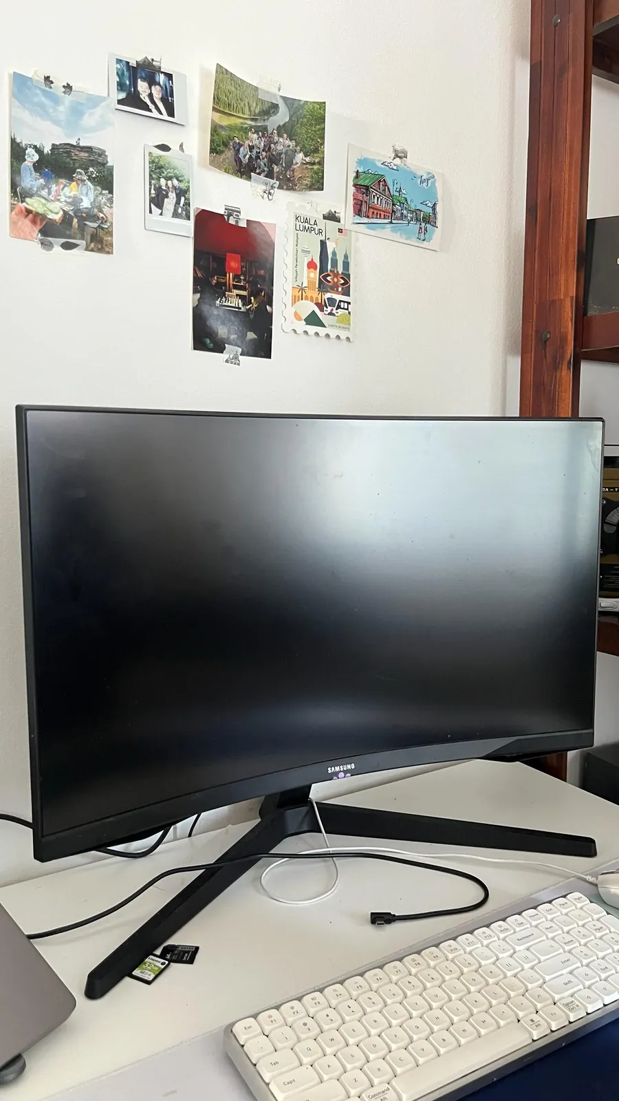 Игровой монитор Samsung Odyssey G5 27 QHD Белград 1