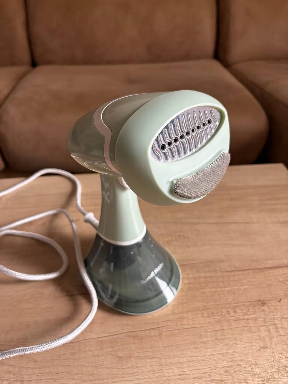 Ручной отпариватель Russell Hobbs Essential 1600 Вт Нови-Сад 1