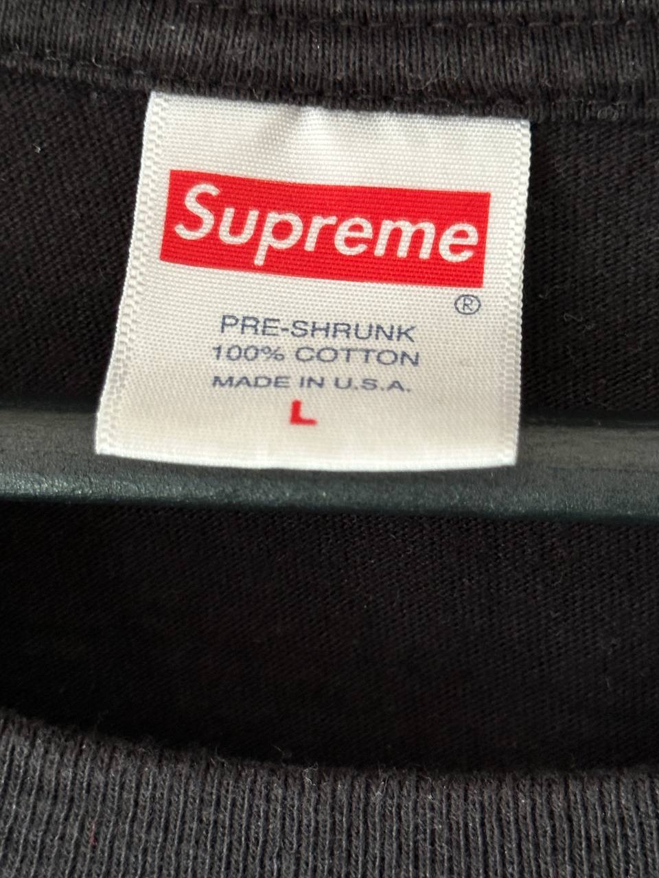 Кроссовки Vans и футболка Supreme 9