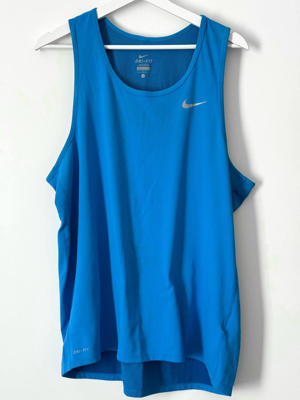 Майка Nike Dry Fit и футболка Domyos 1