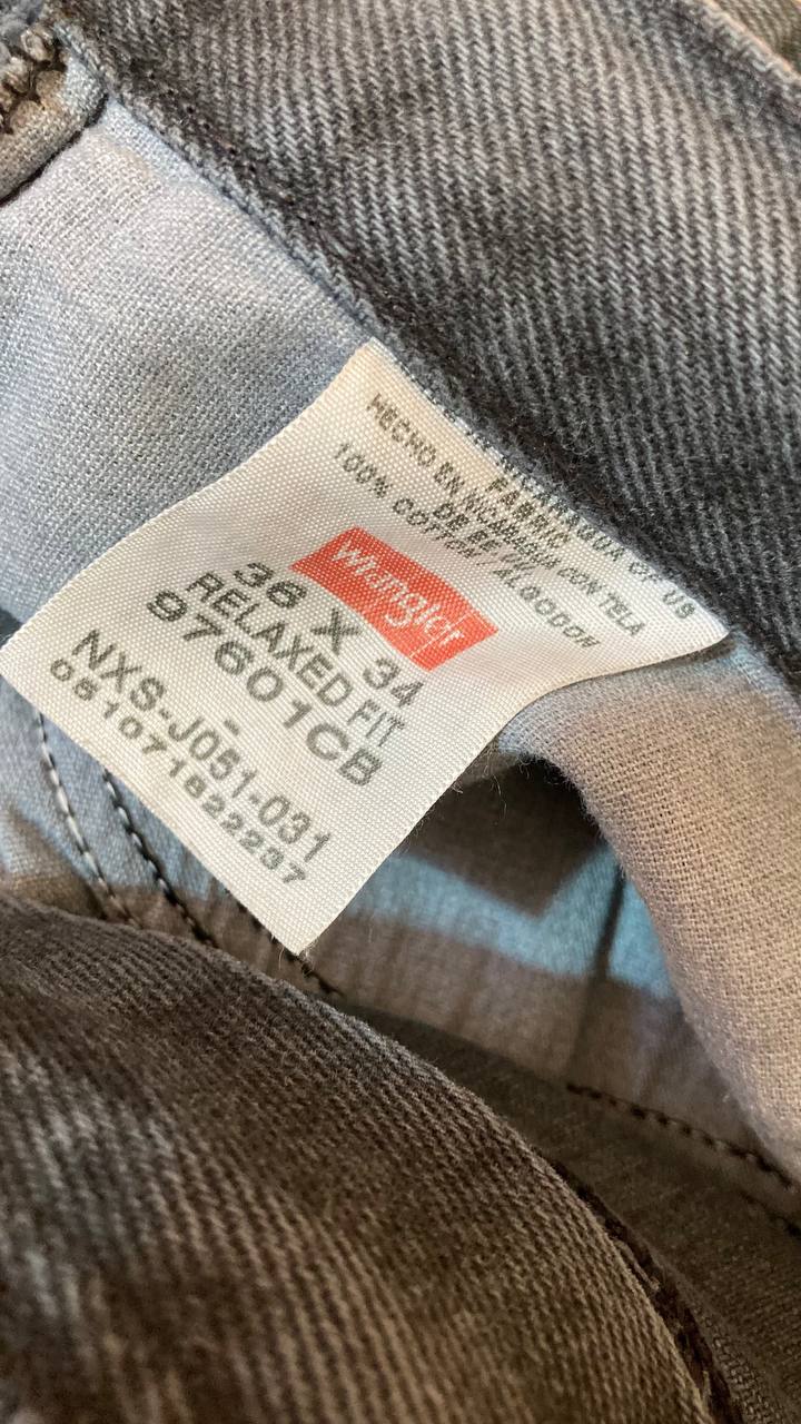 Джинсы Wrangler W36 H34 2