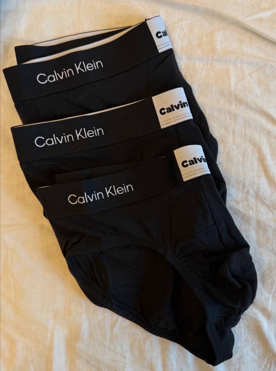 Трусы Calvin Klein 3 шт M 1