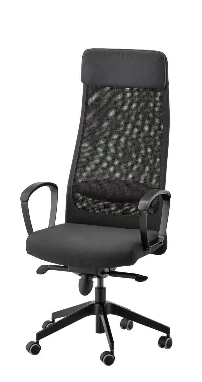 Стол JYSK Vandborg 120×60 и кресло IKEA Markus Новый Белград 2