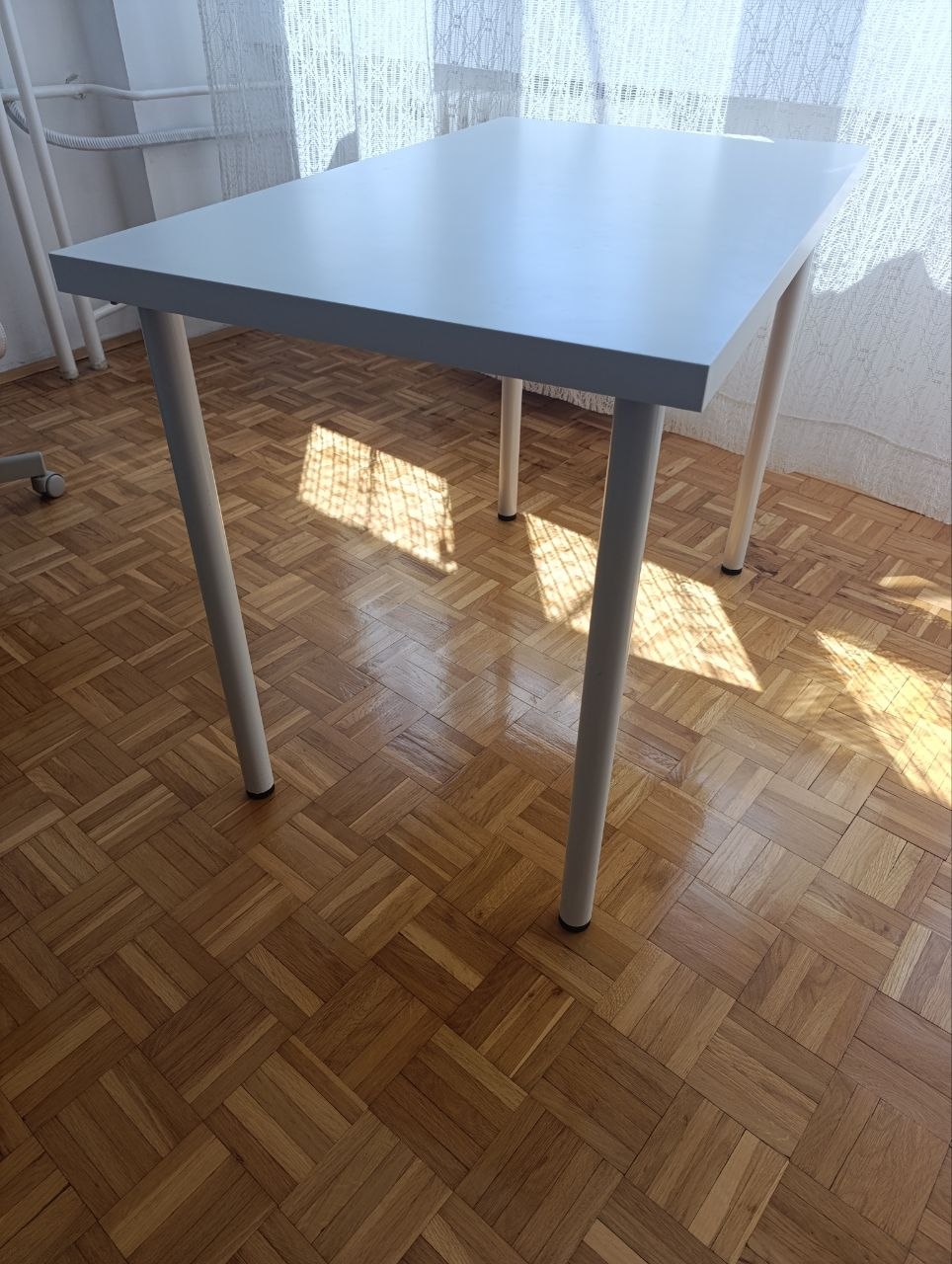 Рабочий стол IKEA LINNMON 3
