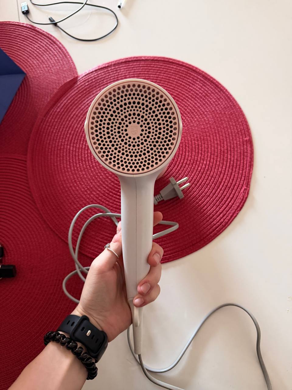 Фен Philips 3