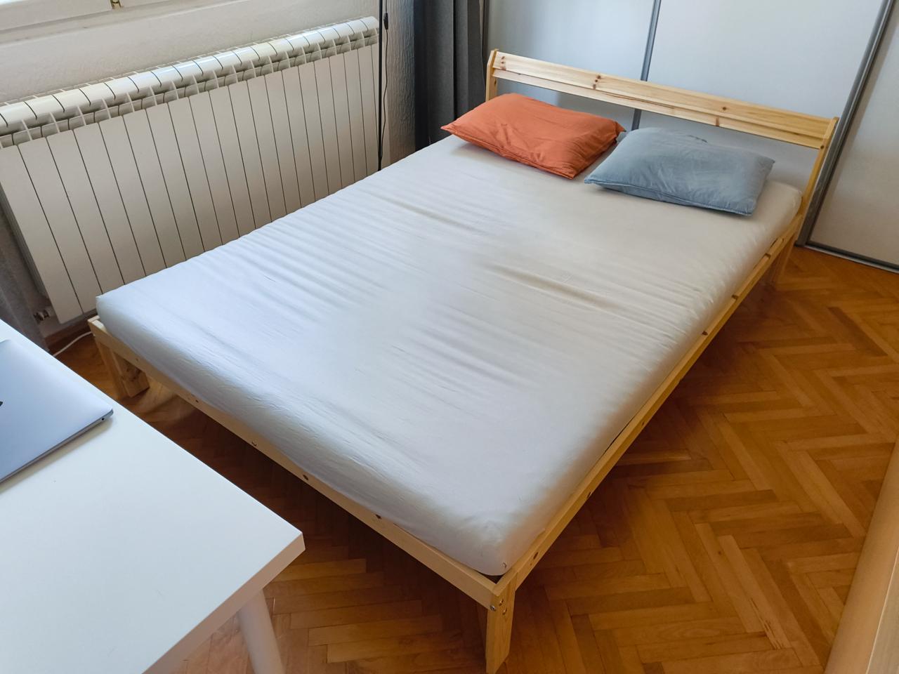 Кровать IKEA Neiden с матрасом 1