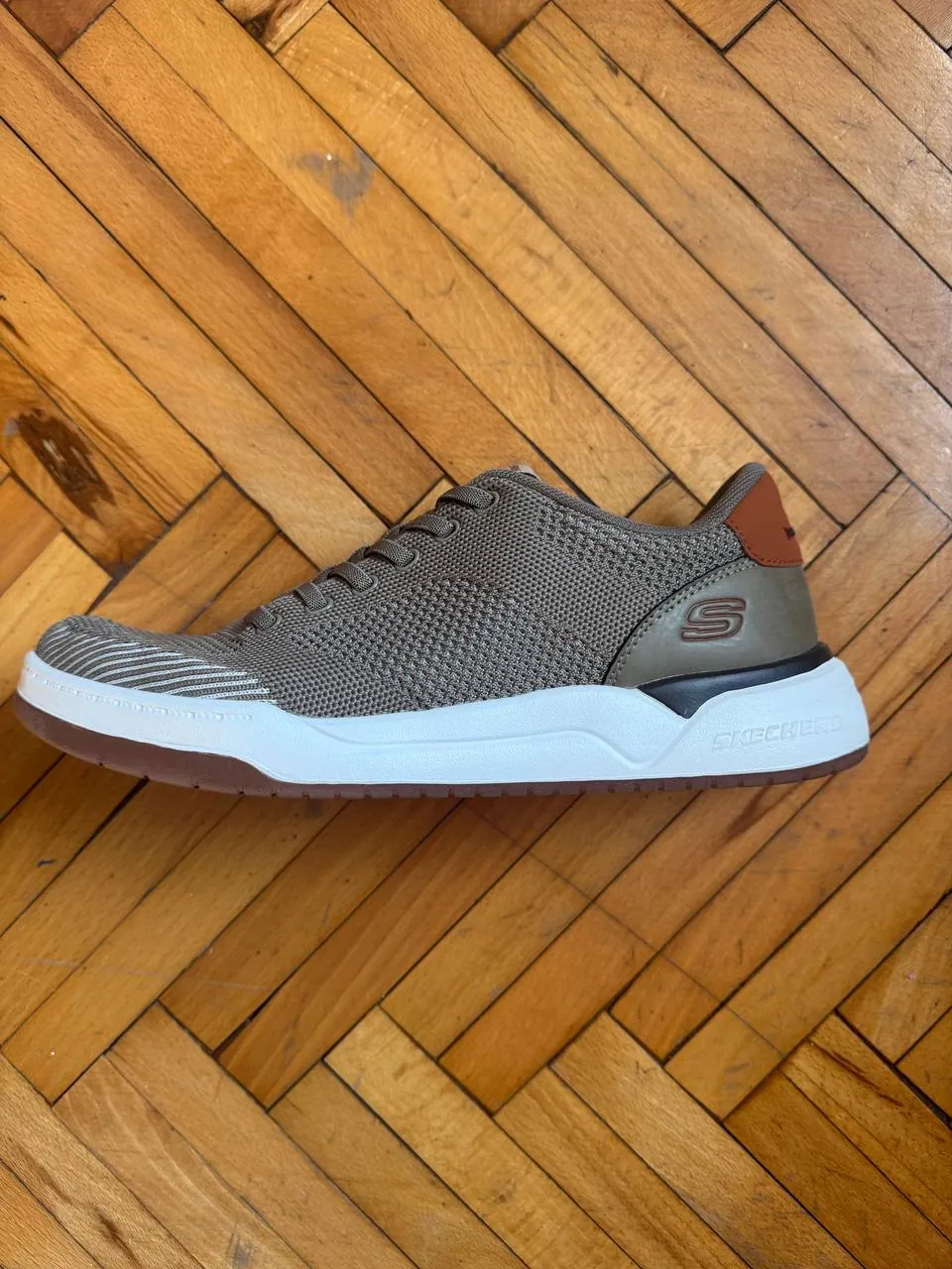 Ветровка Simond, Nike Air Max 1, Skechers мужские 6