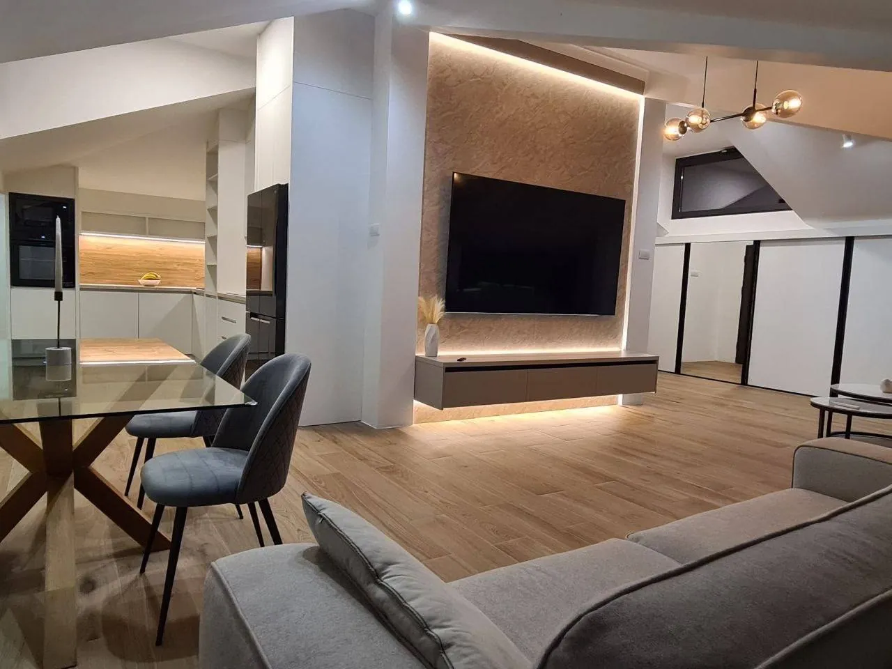 Квартира 3к 350 м² Дединье с террасой аренда 2800 EUR 7