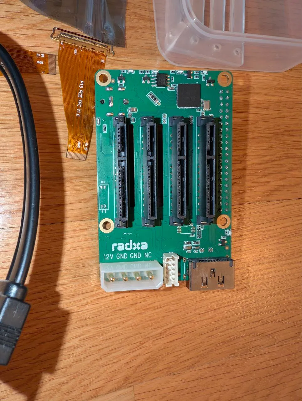 Radxa Penta SATA HAT для Raspberry Pi 5 6