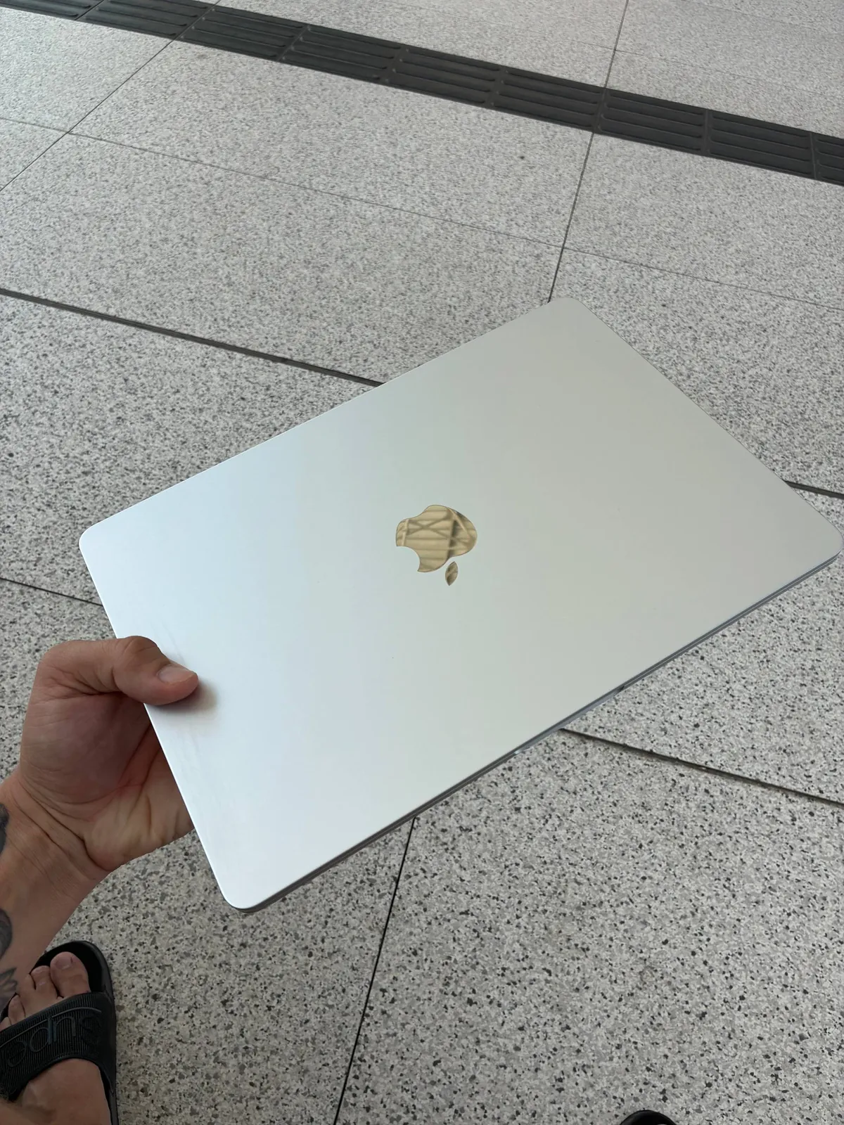 MacBook Air M2 8 ГБ серебристый 5