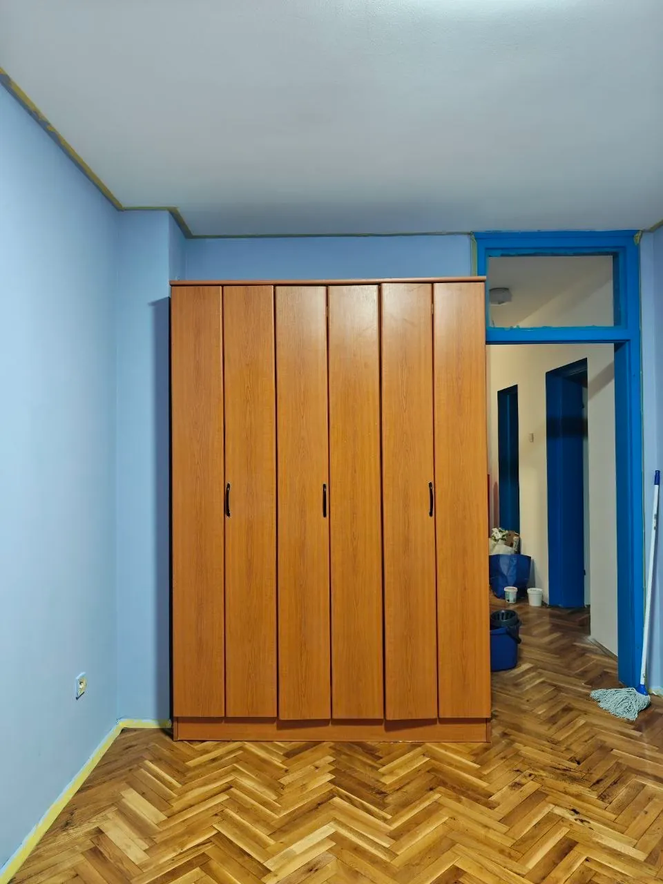 Шкаф двери кухонный гарнитур и стол Нови-Сад 1