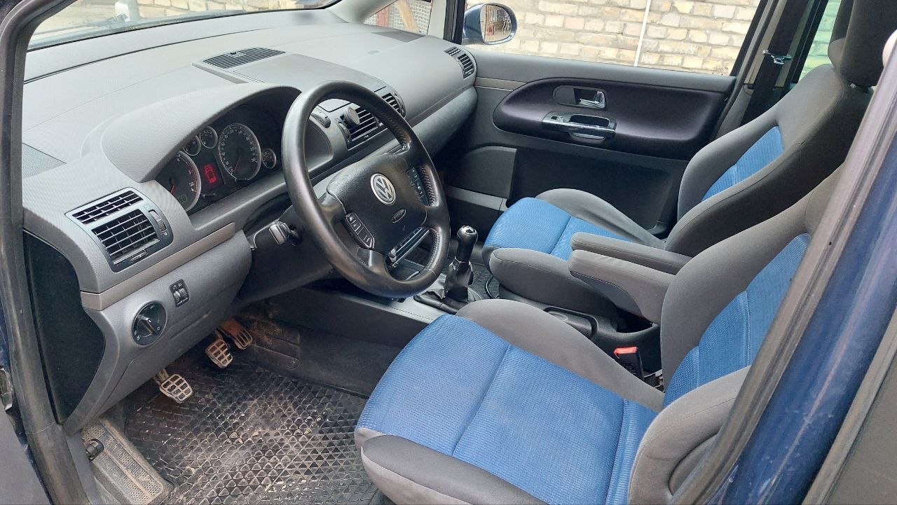 Volkswagen Sharan 2005 1.9 TDI 10