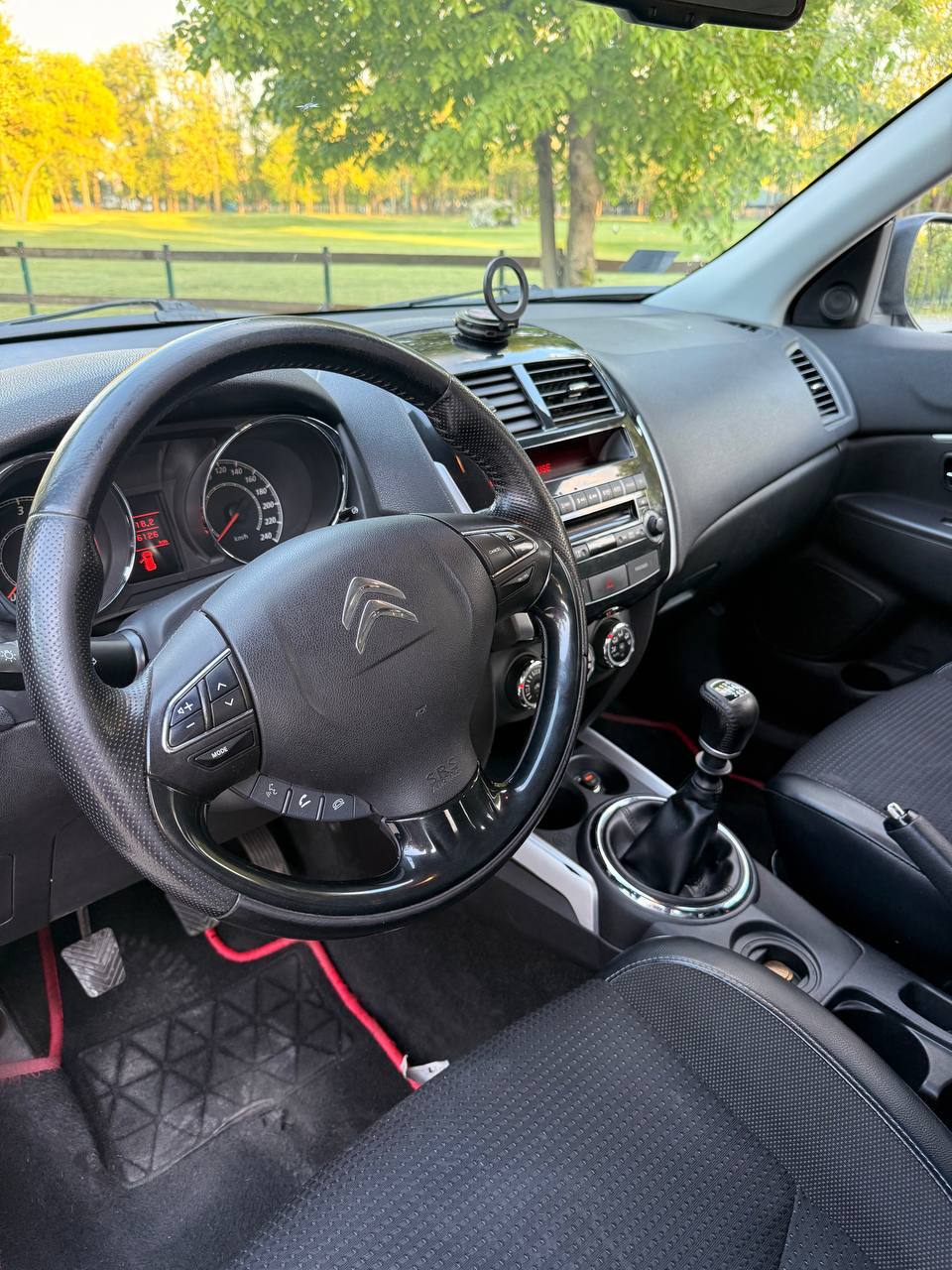 Citroen C4 Aircross 2012 9