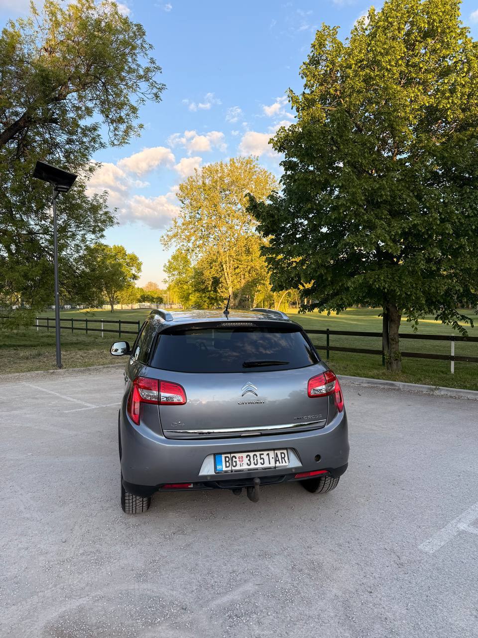 Citroen C4 Aircross 2012 4