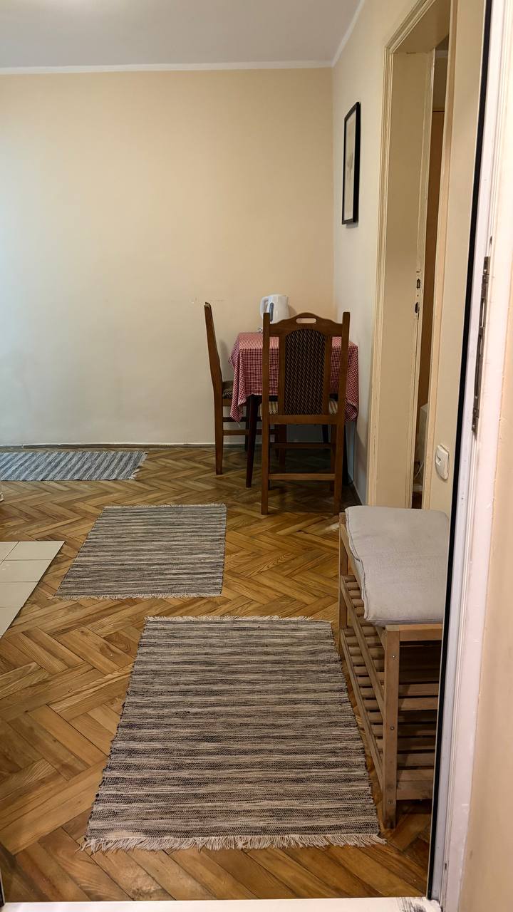 Студия Врачар 22м2 4