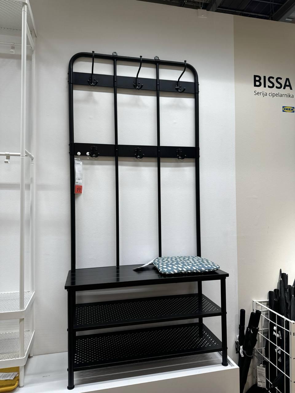 Прихожая IKEA вешалка и лавка 1