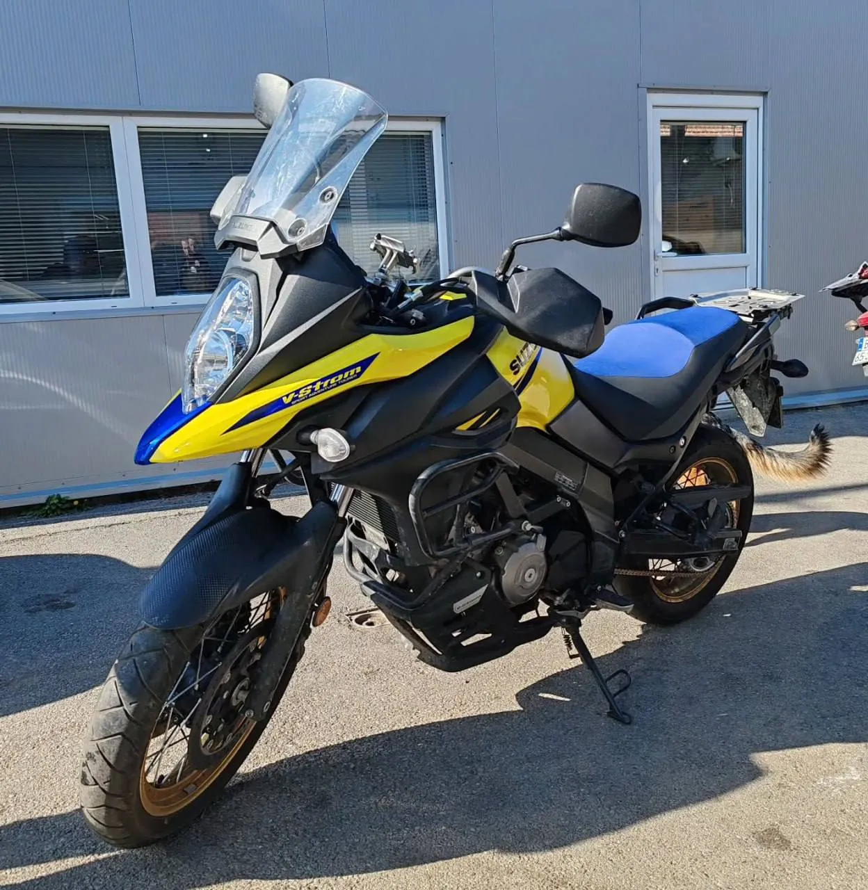 Suzuki V-Strom 650 XT 2024 Новый Белград 1