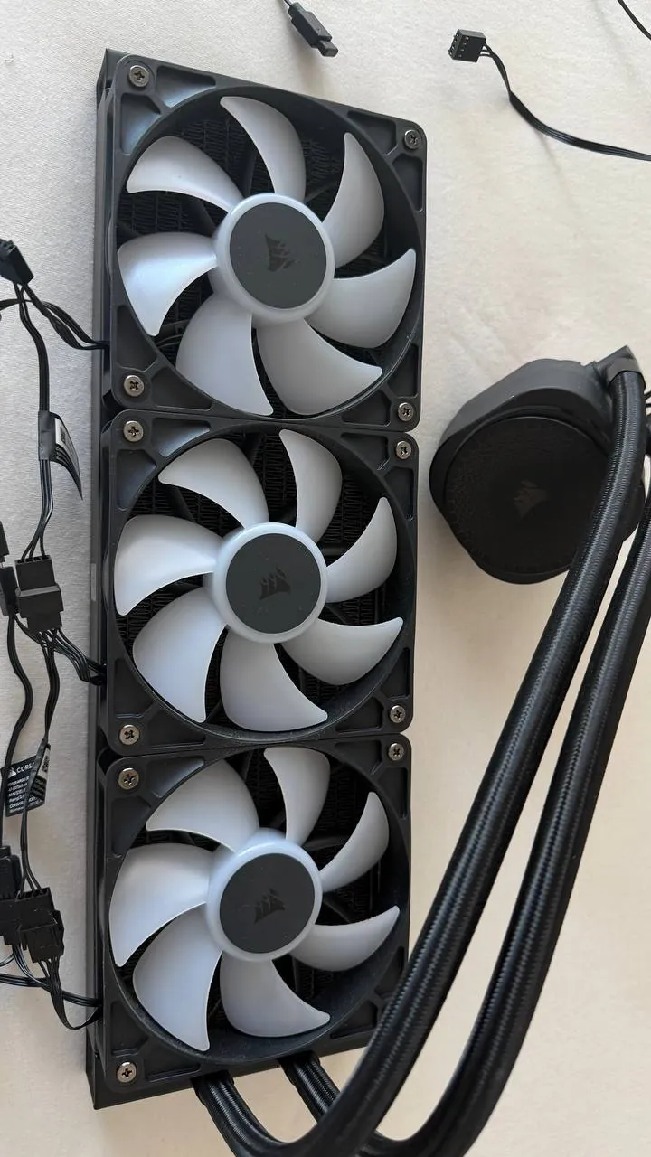 Жидкостное охлаждение Corsair Nautilus 360 RS Белград 1
