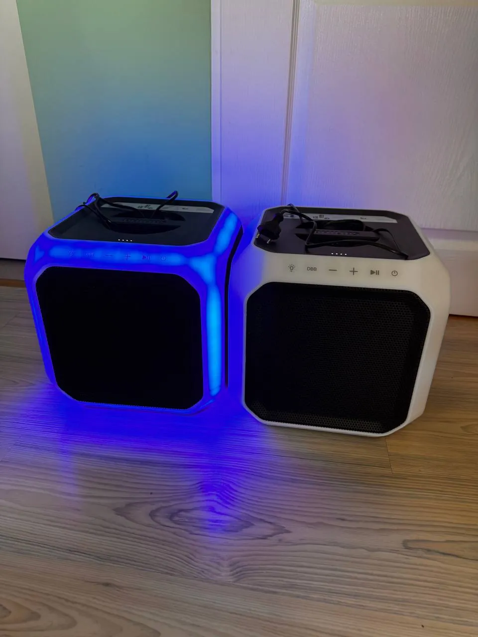 Колонки Philips TAX7207 с подсветкой две штуки 3