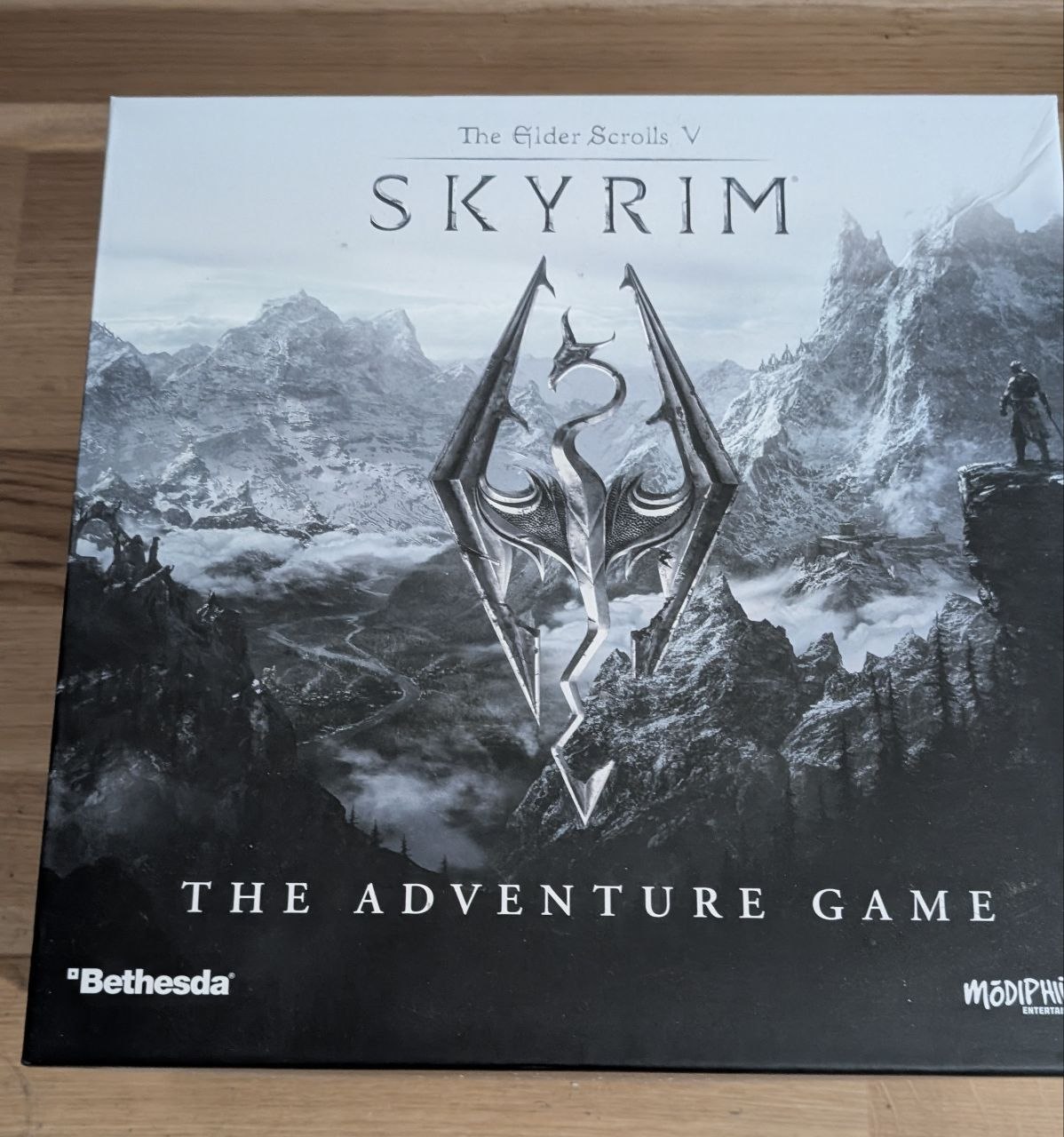 Настольная игра Elder Scrolls Skyrim 1