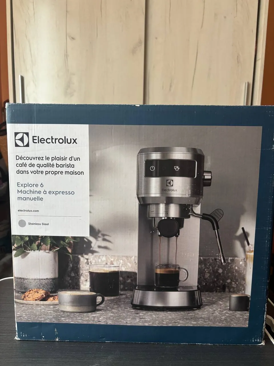 Кофемашина Electrolux Explore 6 для эспрессо Земун 1