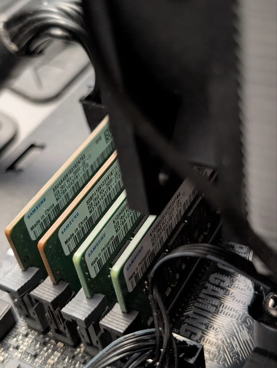 Комплектующие ПК Ryzen 7 5700X3D DDR4 Белград 4