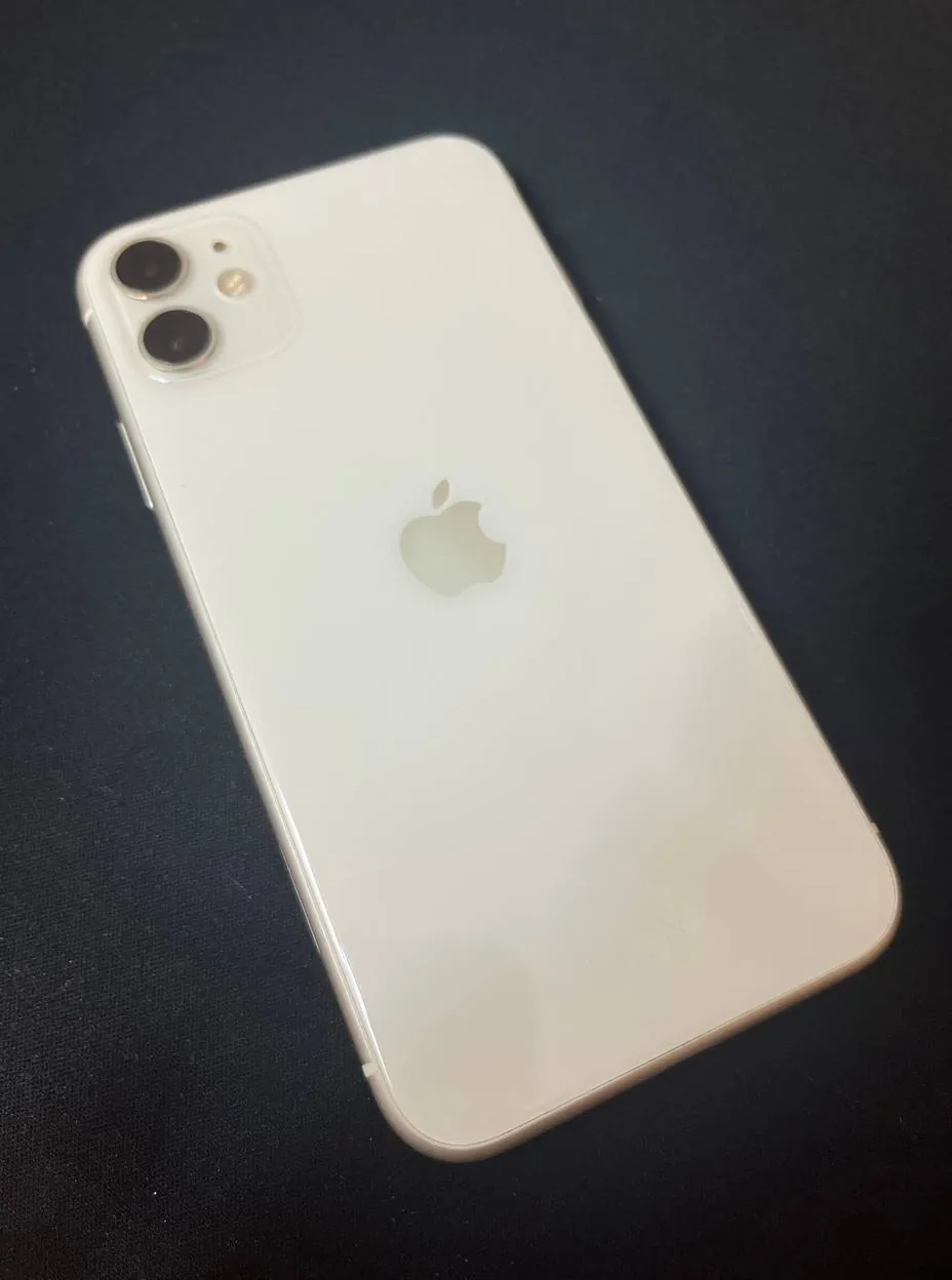 IPhone 11 128 ГБ отличное состояние Новый Белград 1