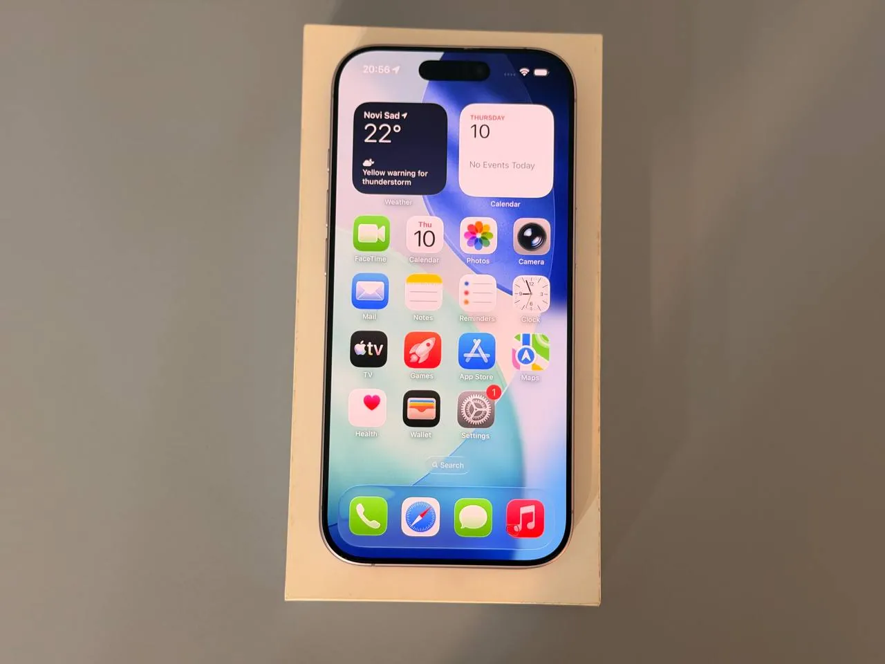 IPhone 17 256 ГБ Purple Нови-Сад 2