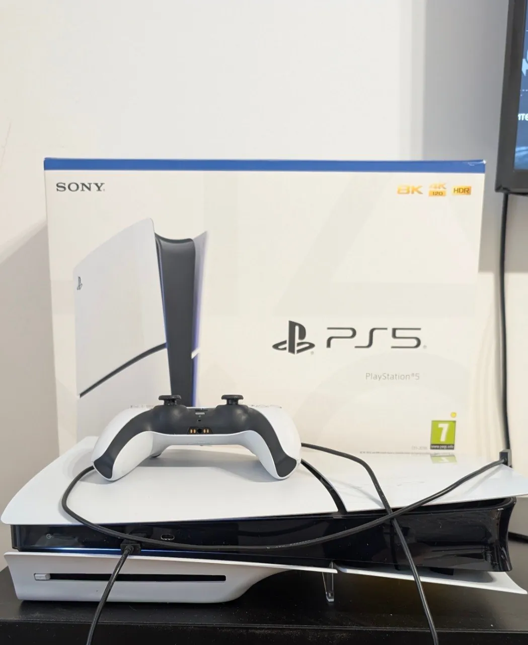 PlayStation 5 Slim 1 ТБ с дисководом Белград 1