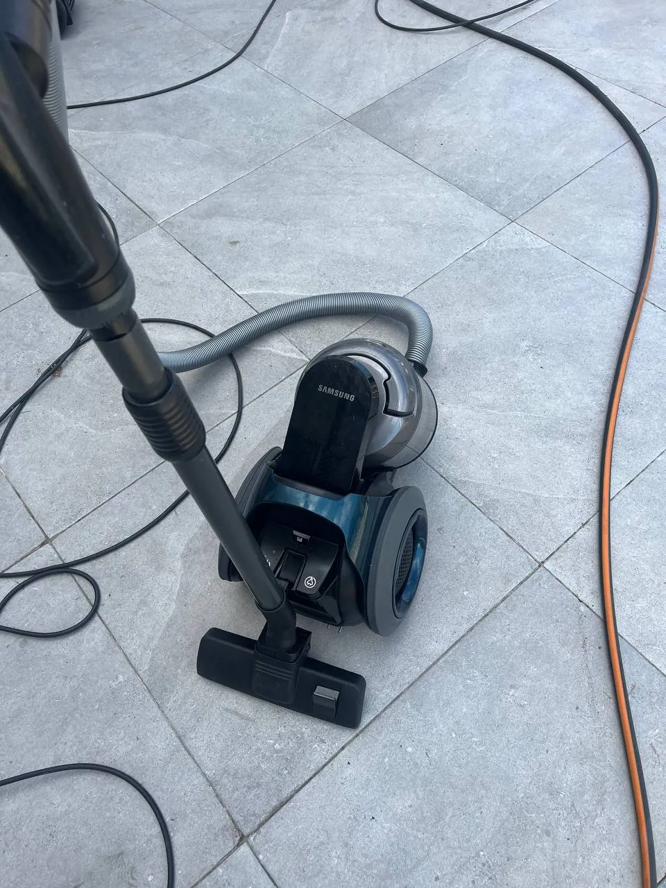 Пароочиститель Karcher пылесос Samsung и микроволновка Вождовац 2