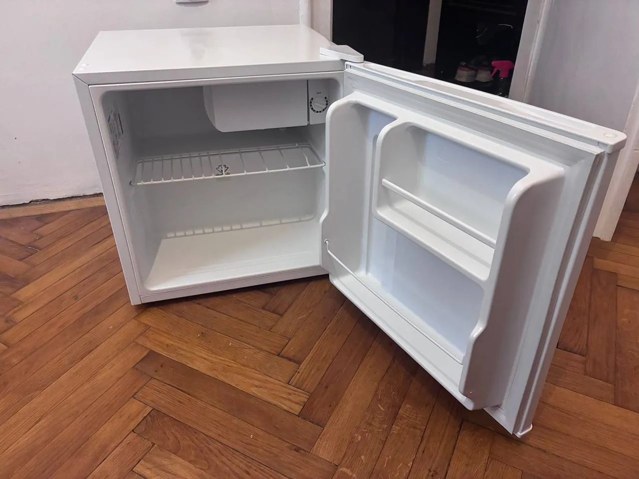Мини-холодильник Comfee Mini Bar 41 л 2