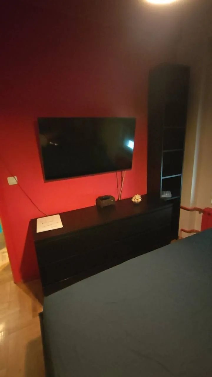 Трёхкомнатная квартира 60 м² Звездара 9