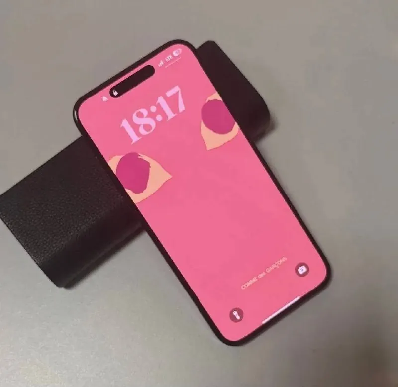 IPhone 15 Pro Max 256 ГБ отличное состояние Нови Сад 1