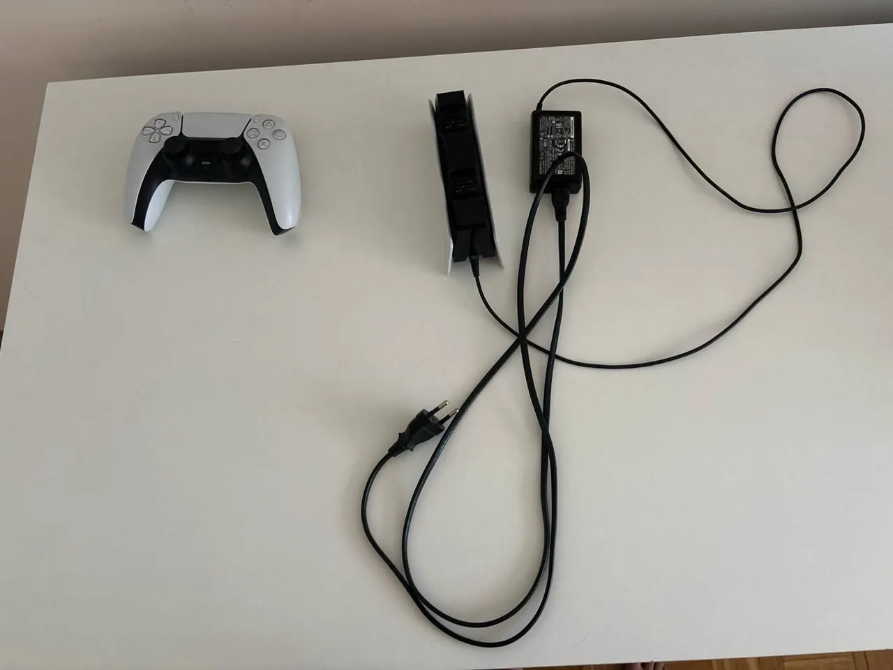 Контроллер DualSense PS5 с зарядным устройством Белград 1
