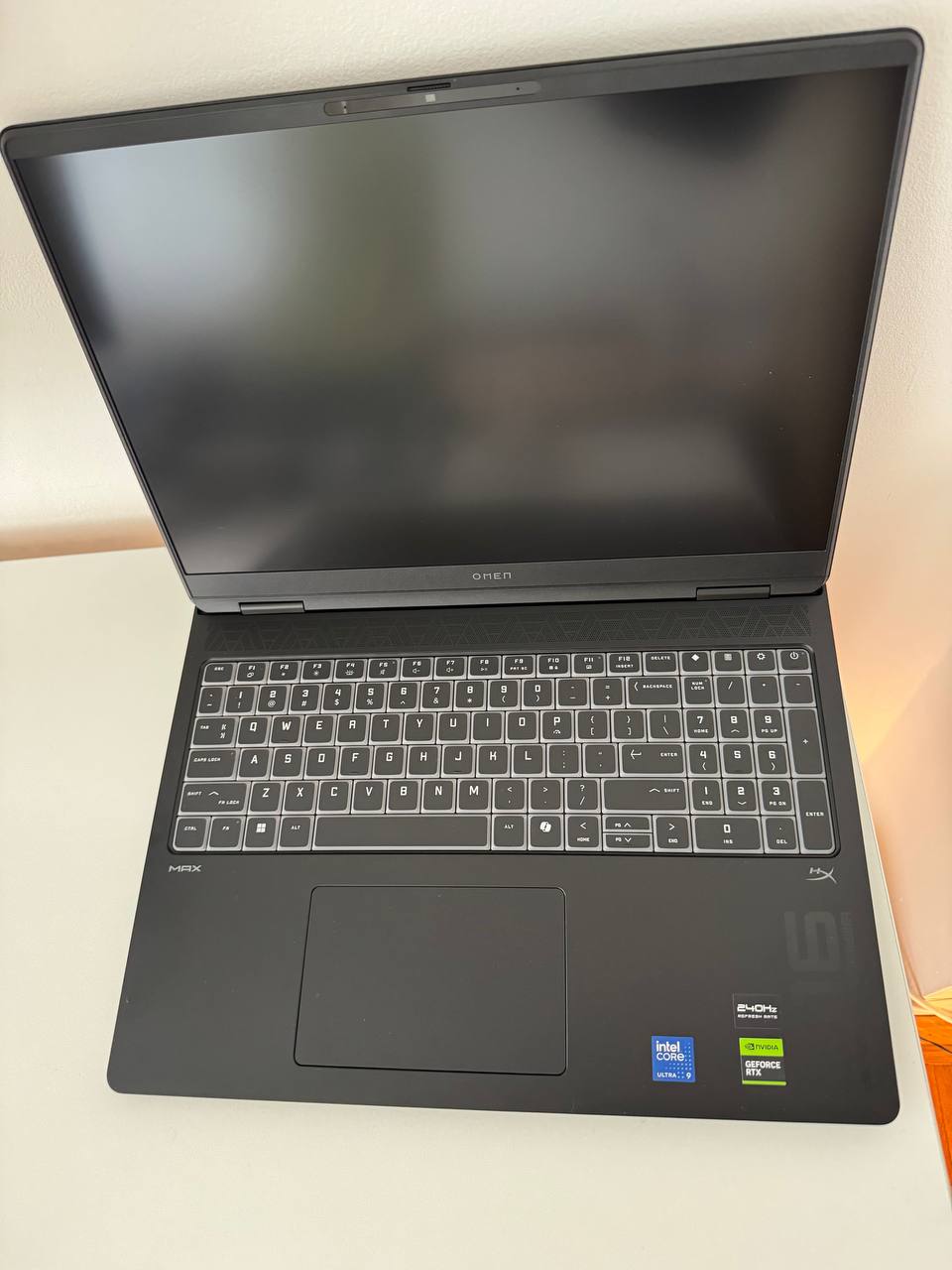 HP Omen Max 16 RTX 5080 2