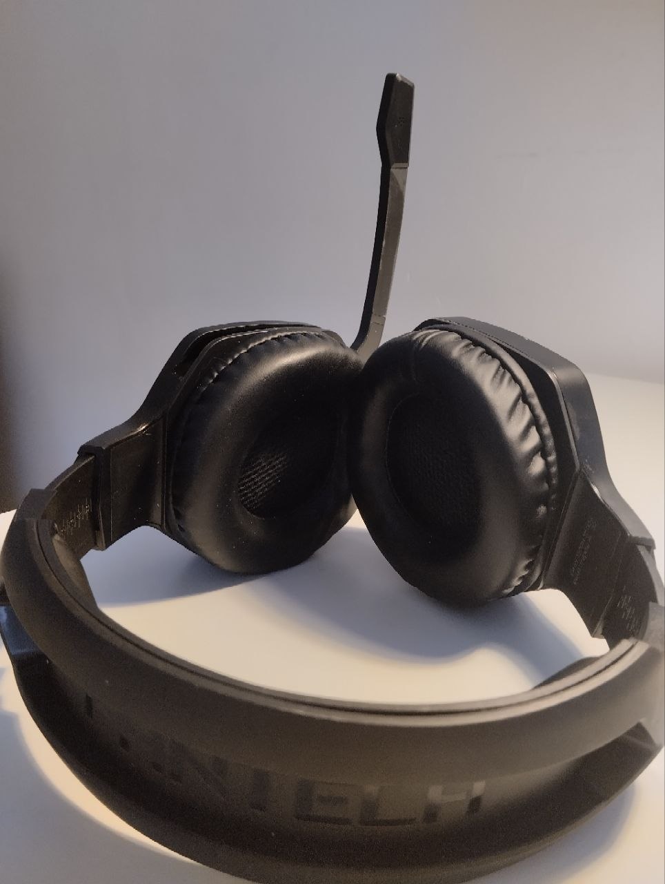 Игровые наушники Fantech OMNI MH83 6