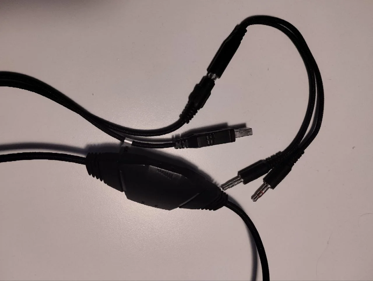 Игровые наушники Fantech OMNI MH83 8