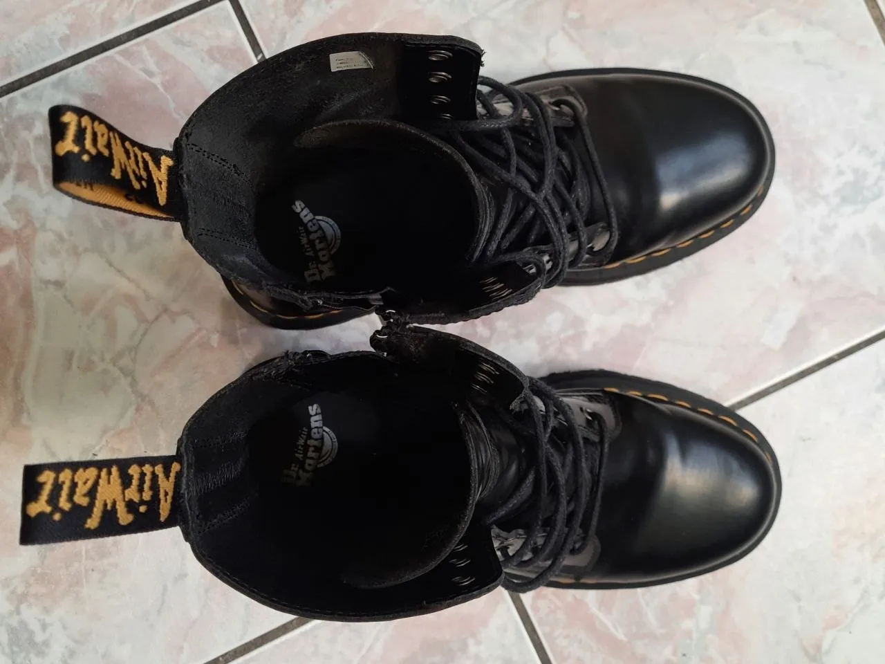 Мужские ботинки Dr.Martens размер 42 Суботица 10