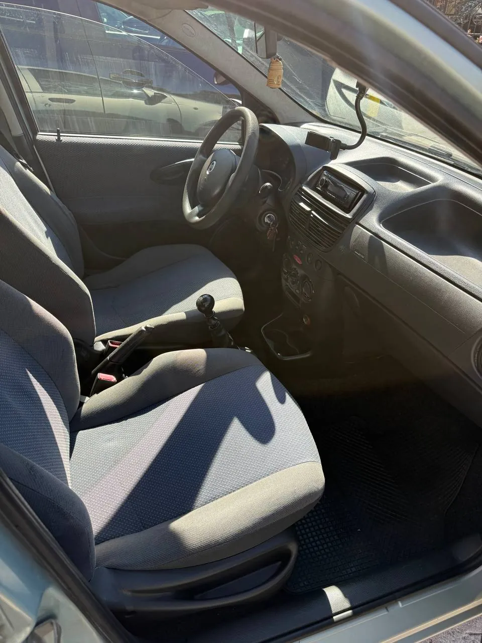 Fiat Punto 2004 бензин механика Земун Белград 5