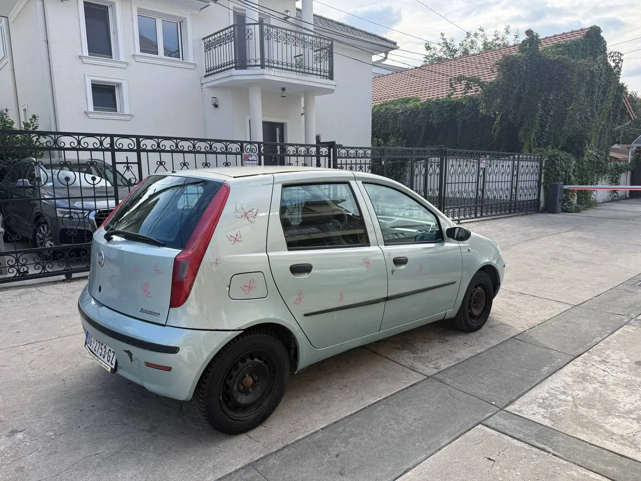 Fiat Punto 2004 бензин механика Земун Белград 2