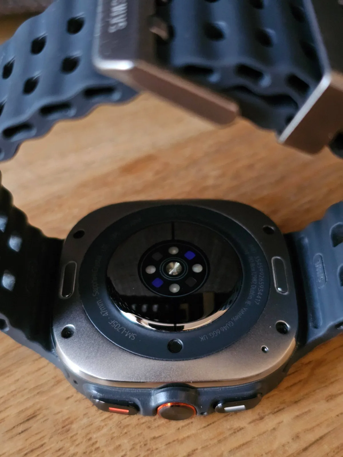 Samsung Watch Ultra с зарядкой и ремешками Звездара 2