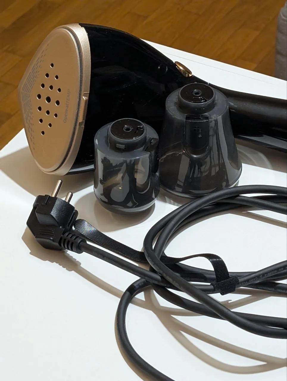 Отпариватель вертикальный Philips STH7060/80 Новый Белград 2