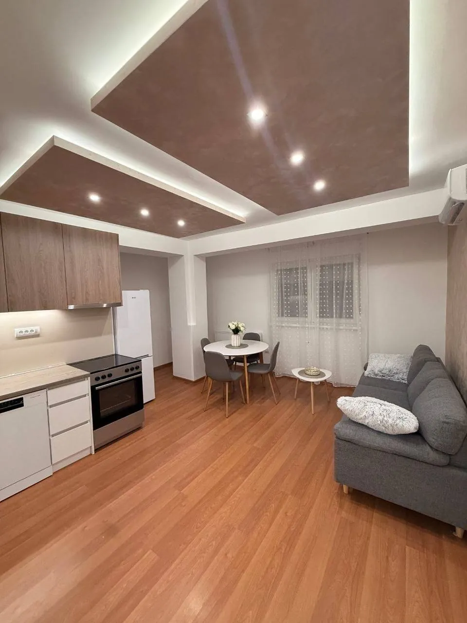 Трёхкомнатная квартира 50 м² Земун Cara Dusana 6