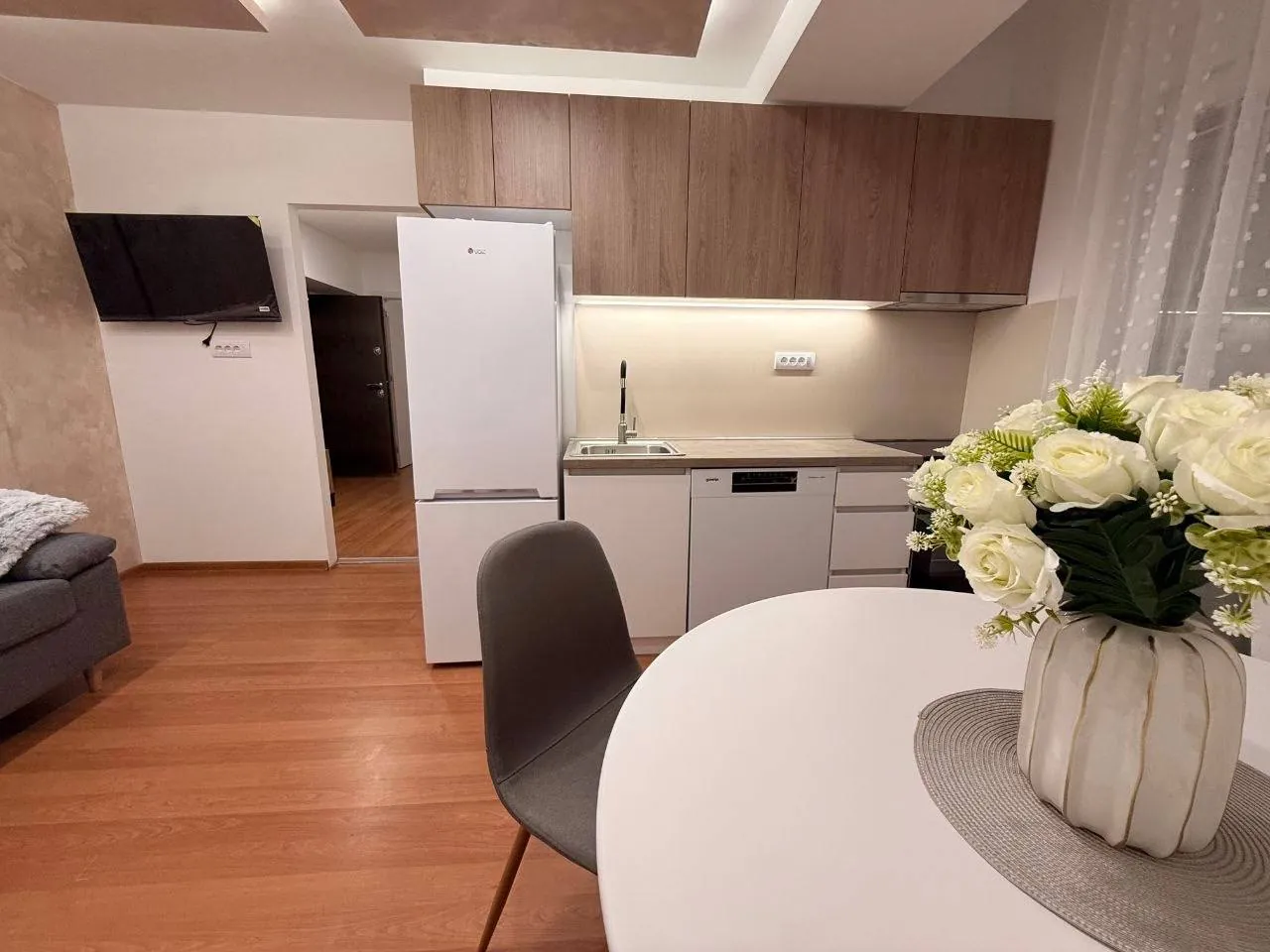 Трёхкомнатная квартира 50 м² Земун Cara Dusana 5