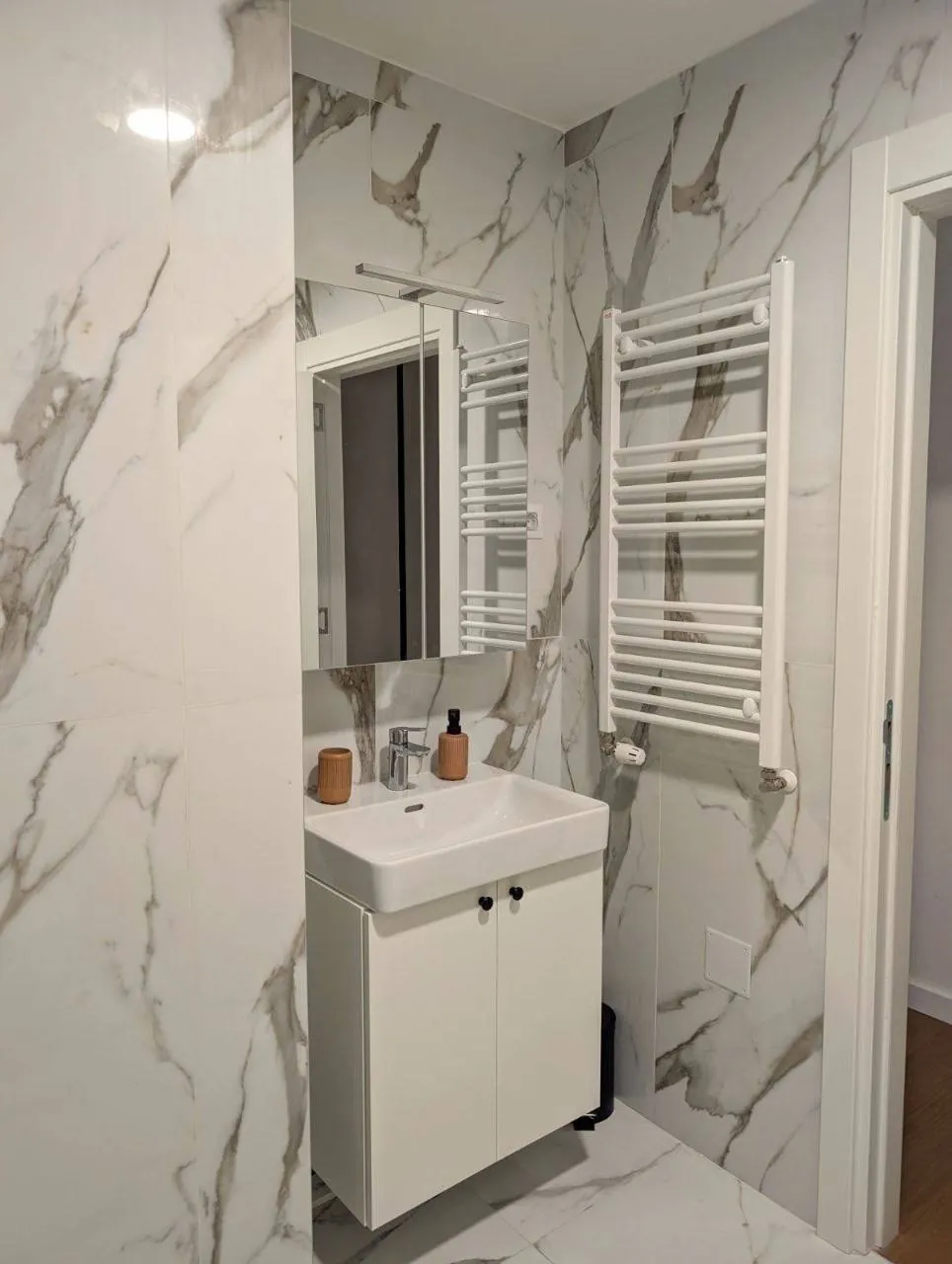 Двухкомнатная квартира 50 м² на Уштаничкой Вождовац 3