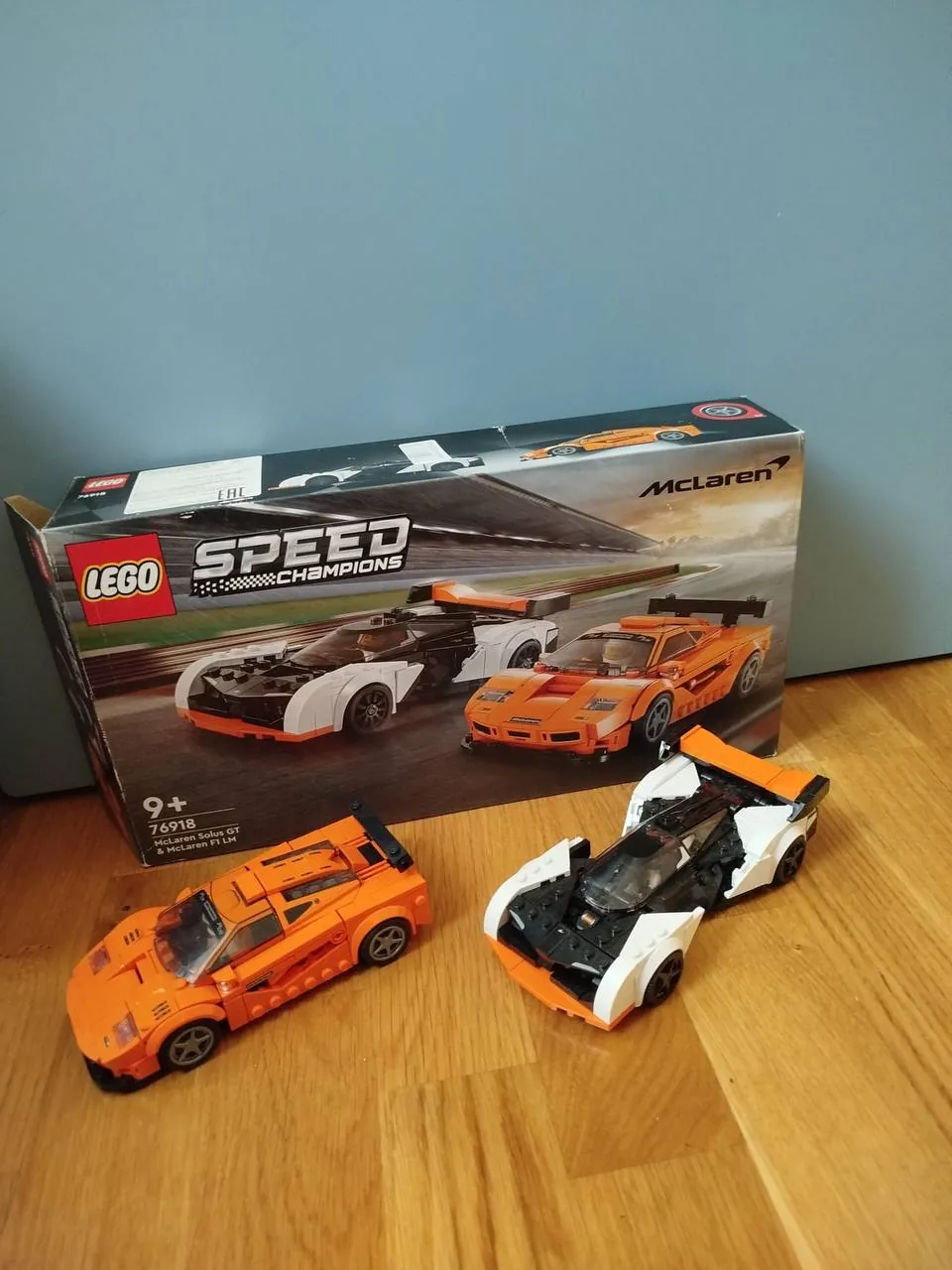 Конструктор Lego гоночные машины и заяц 1