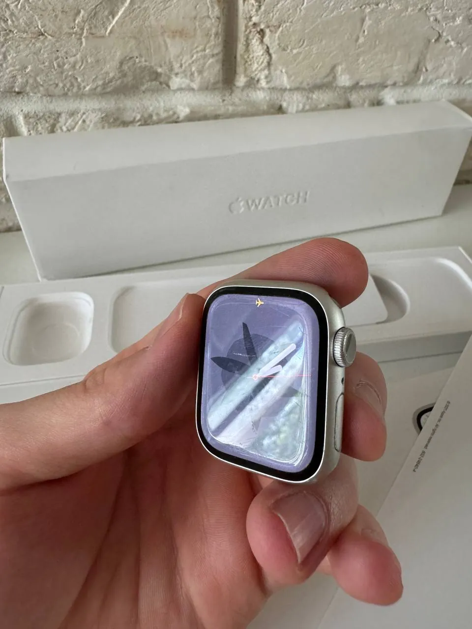 Apple Watch Series 7 с зарядкой Белград 4