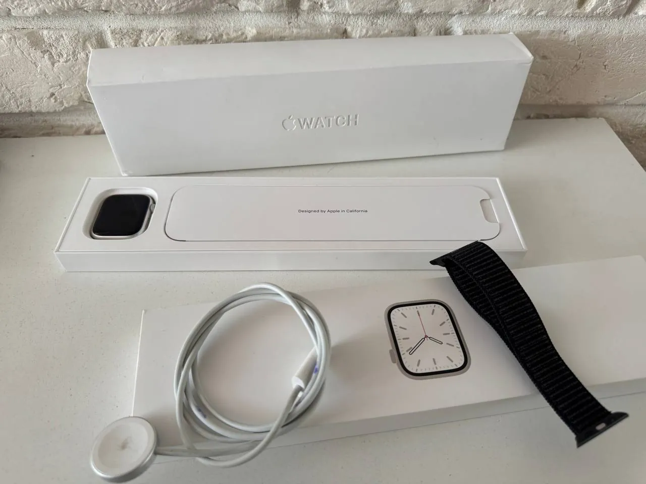 Apple Watch Series 7 с зарядкой Белград 5