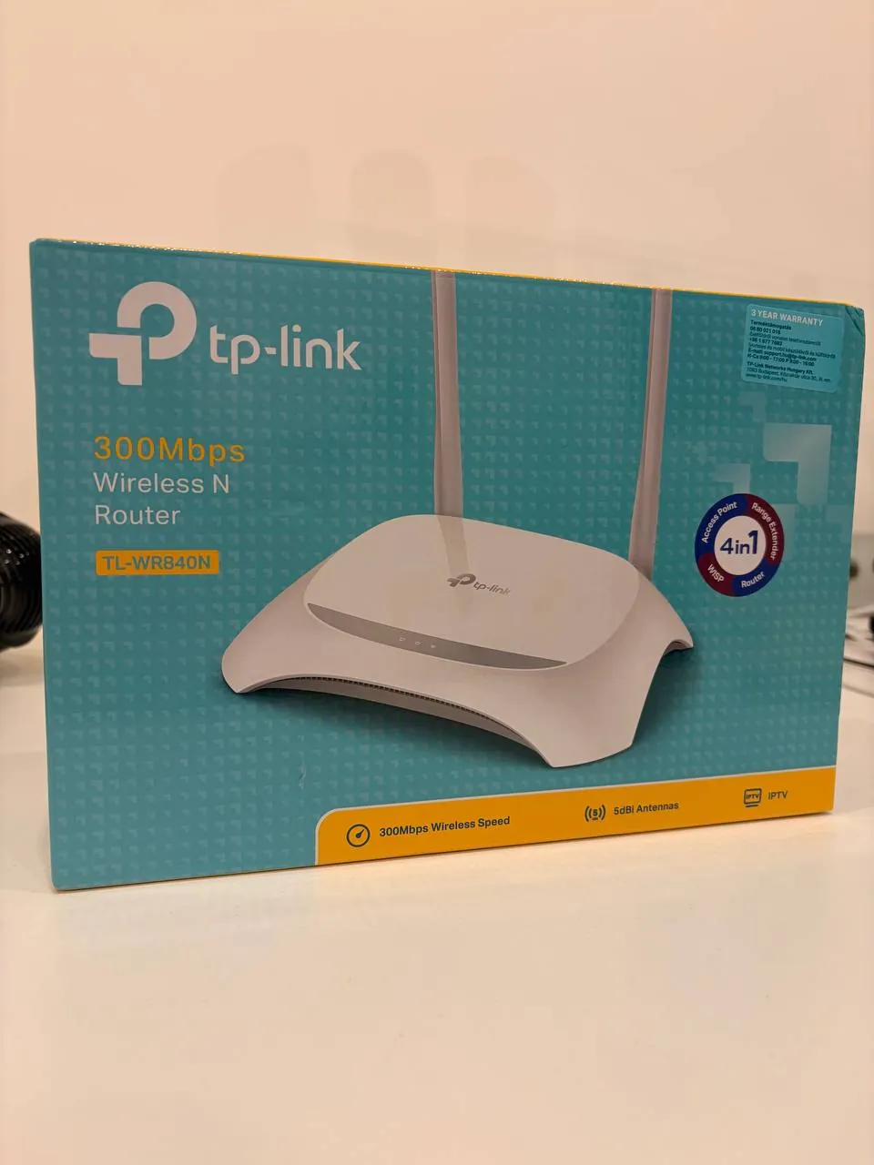 Роутер TP-Link и подставка Белград 1