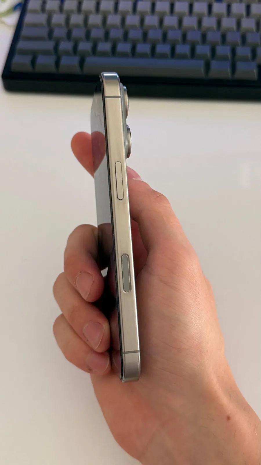 IPhone 16 Pro 256 ГБ Белград 6